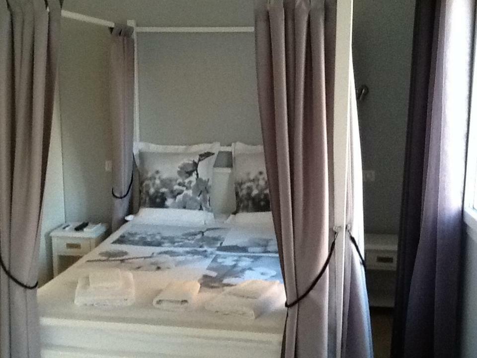 Couette-café Le Jasmin 3*